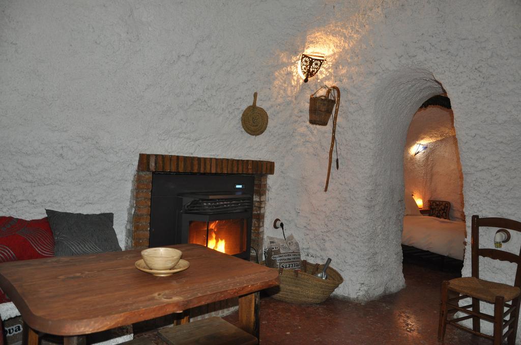 Villa La Cueva De La Abuela Cenes De La Vega Exterior foto